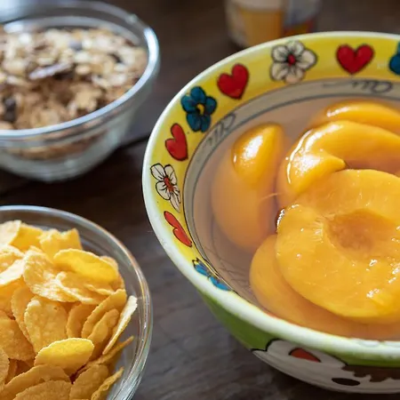 فندق Meuble' Joli 2*