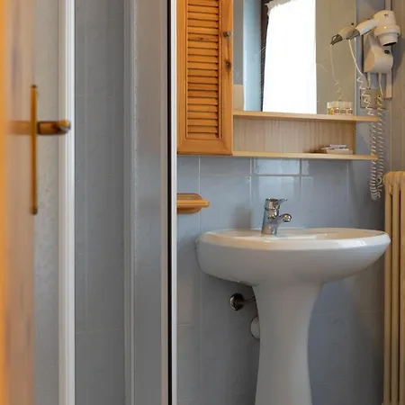 فندق Meuble' Joli