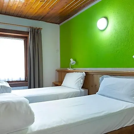 Meuble' Joli Hotel