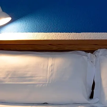 Meuble' Joli Hotel