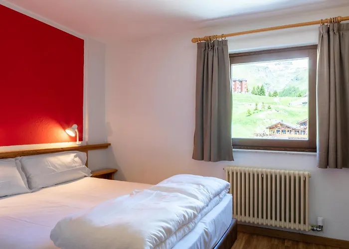 Meuble' Joli Hotel 2*