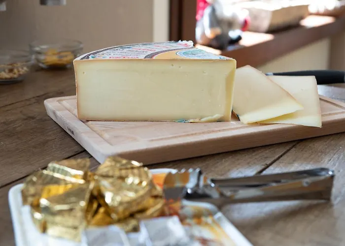 缪博卓利酒店 2*