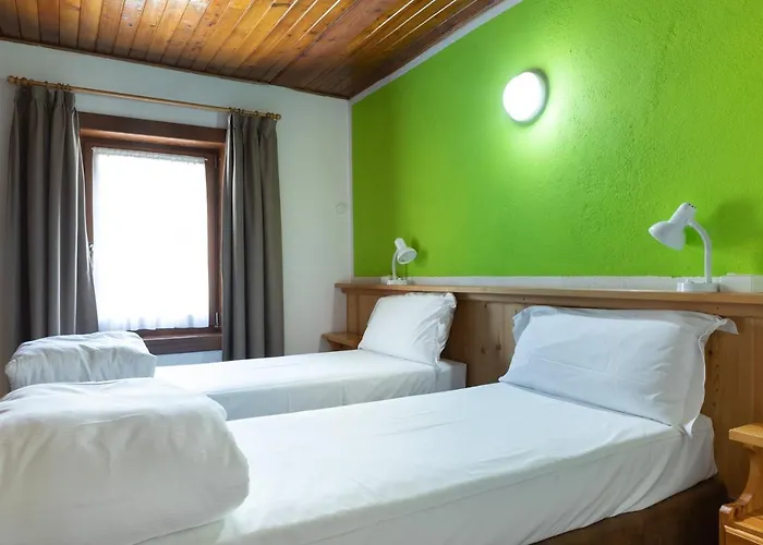 缪博卓利酒店 2* 布勒伊-切尔维尼亚